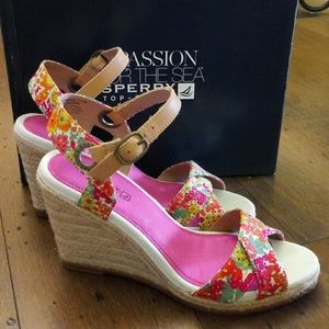 NEW Sperry Saylor Pink Liberty wedges size 7.5